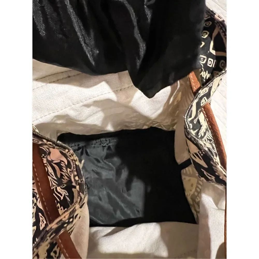 Boho Aztec Tribal print backpack - Picture 4 of 16